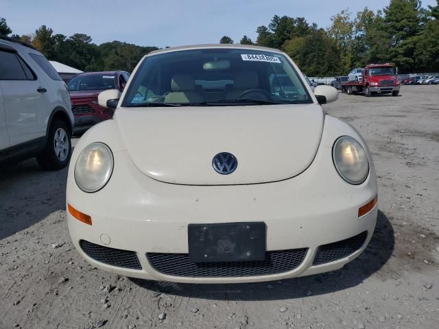 2009 Volkswagen New Beetle S