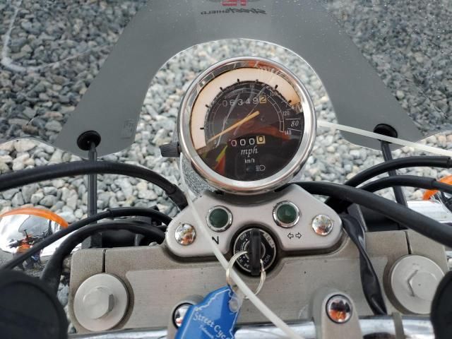 2003 Suzuki GZ250