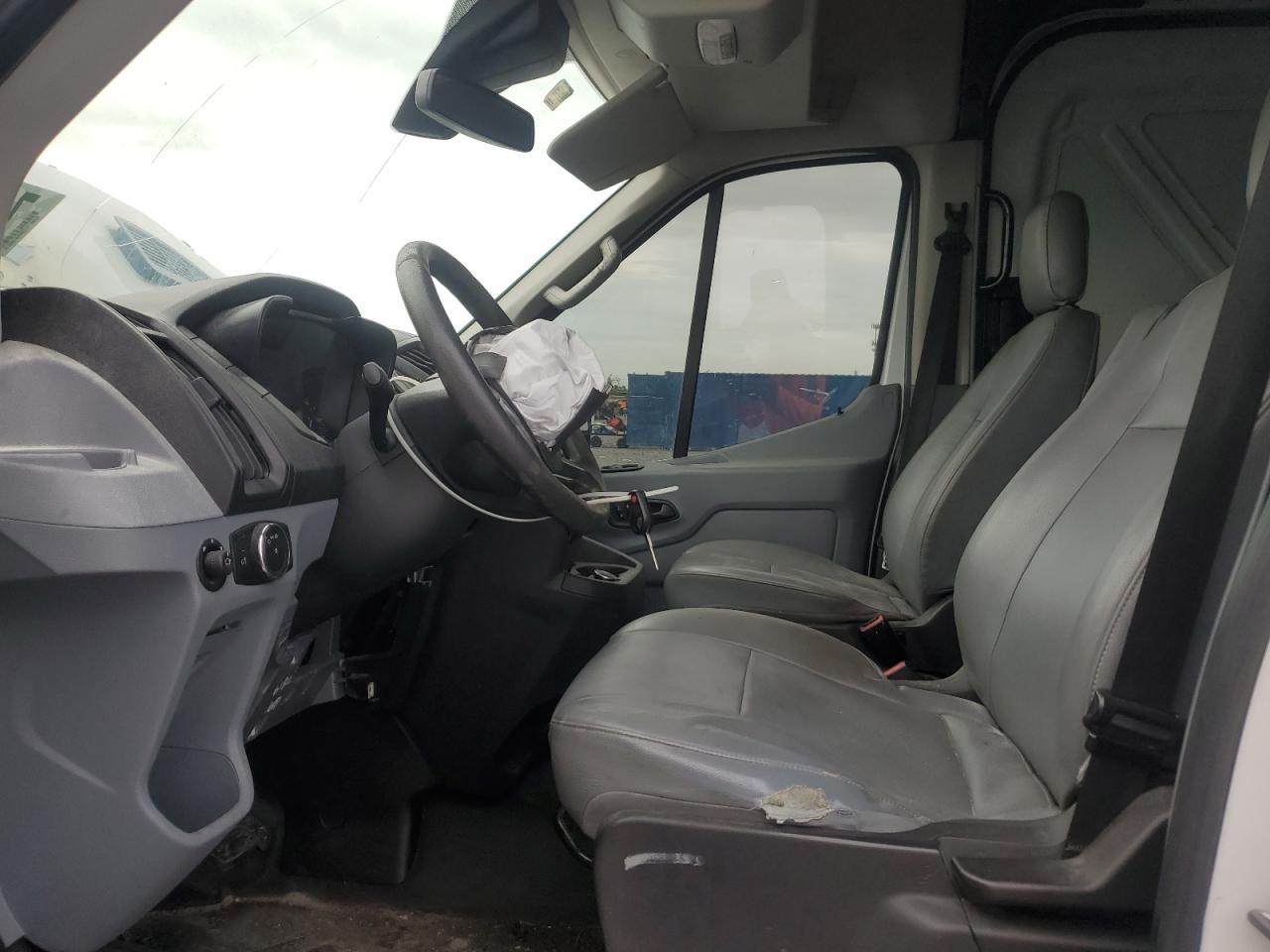 2019 Ford Transit T-250