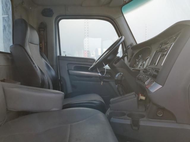 2014 Kenworth T680 Semi Truck