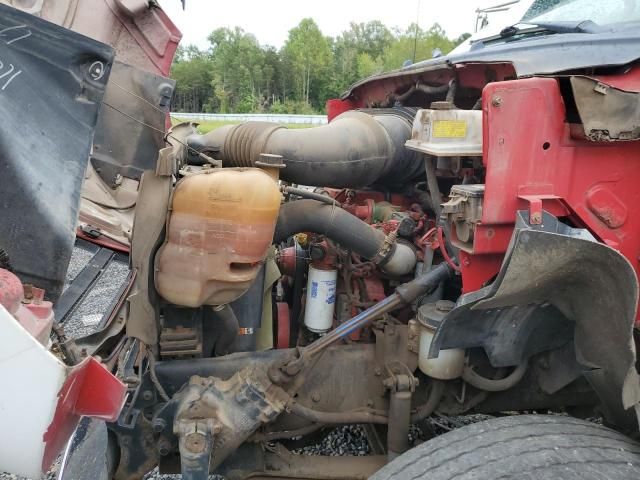 2011 Ford F750 Super Duty