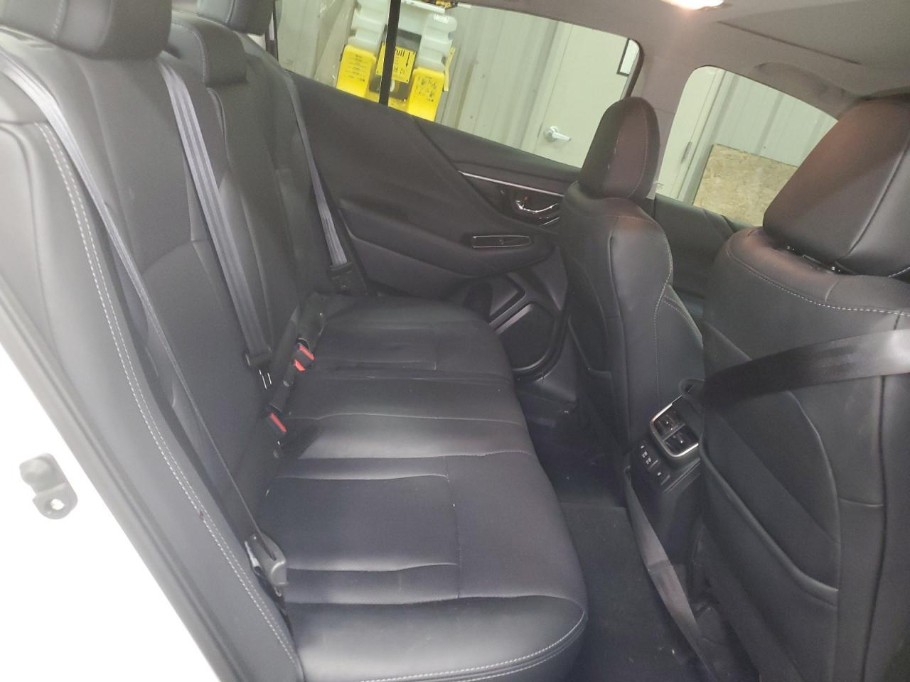 2022 Subaru Legacy Limited xt