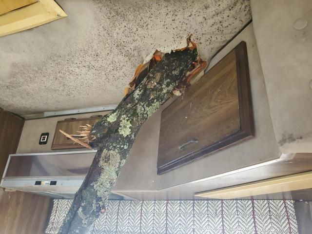 1980 Avco 30 FT