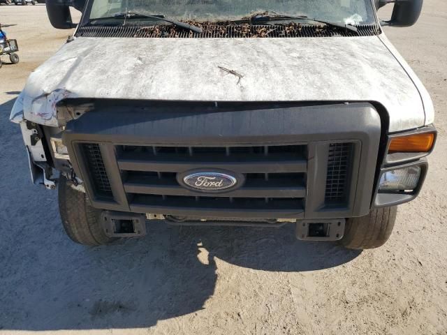 2012 Ford Econoline E250 Van