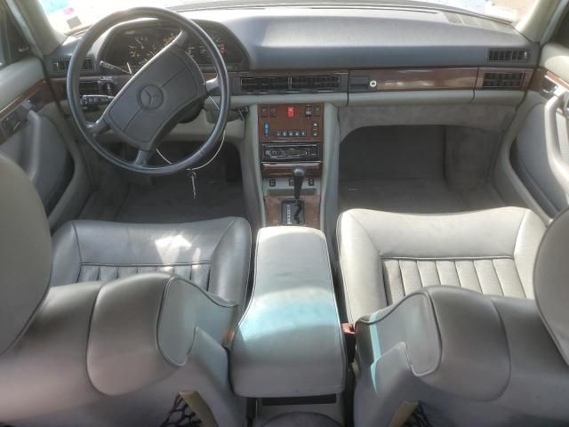 1986 Mercedes-Benz 560 SEL