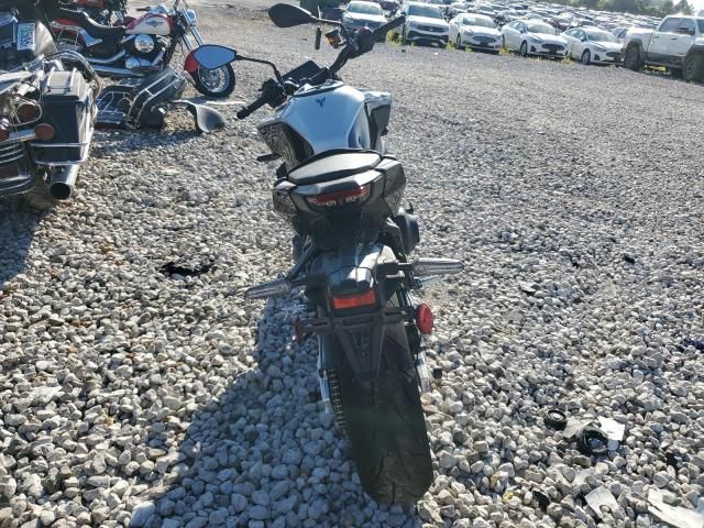 2025 Yamaha MT09 SP