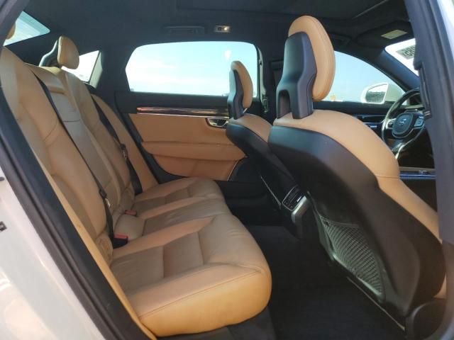 2018 Volvo S90 T5 Momentum