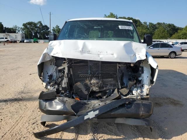 2018 Chevrolet Express G2500
