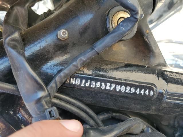 2007 Harley-Davidson Flstn