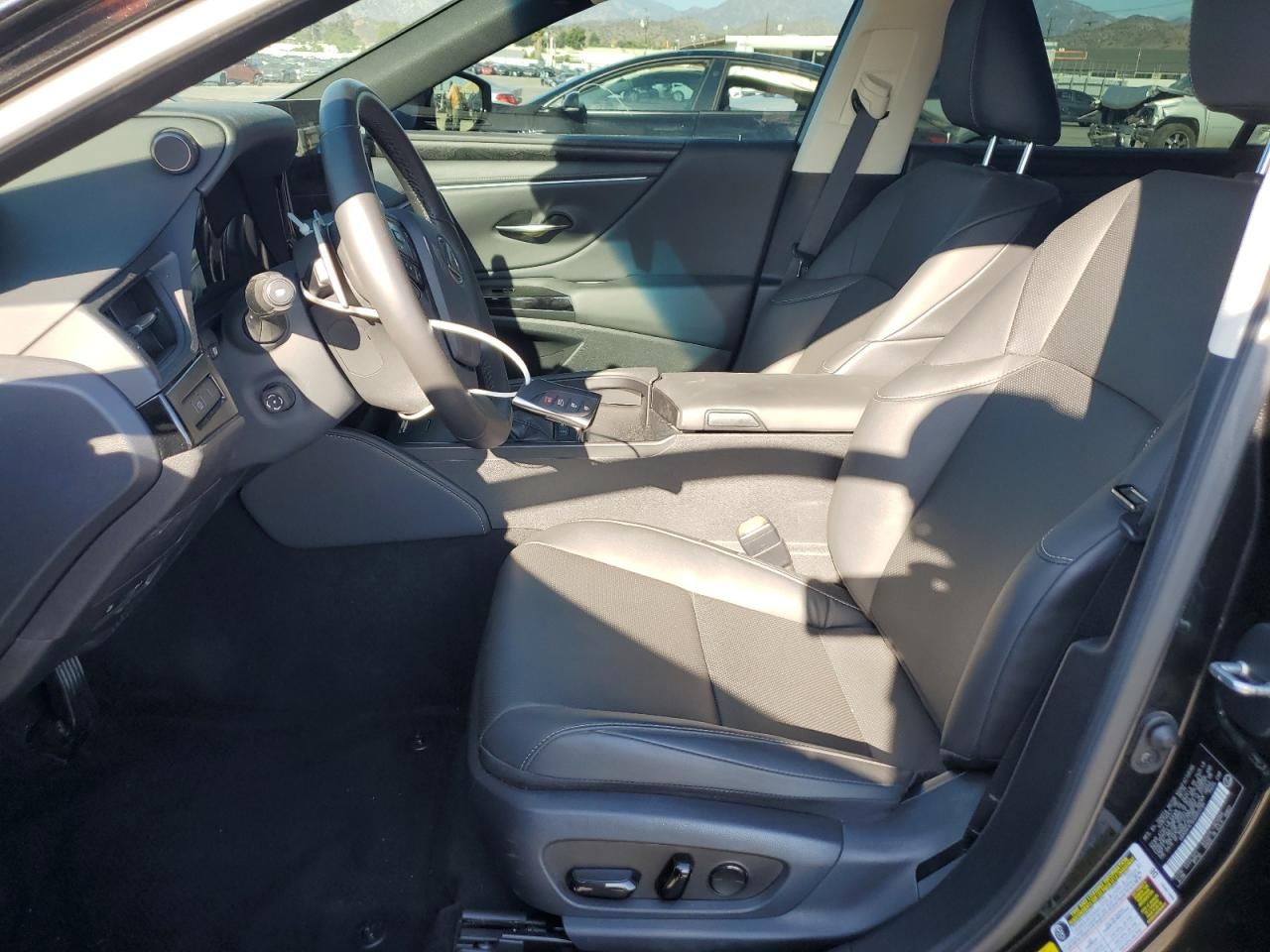 2025 Lexus Es 300h Base