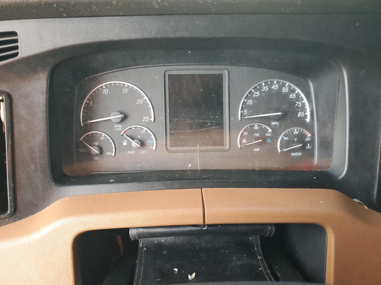 2021 Freightliner Cascadia 126 Semi Truck