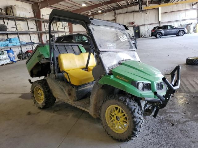2022 John Deere Gator-Utility Vehicle