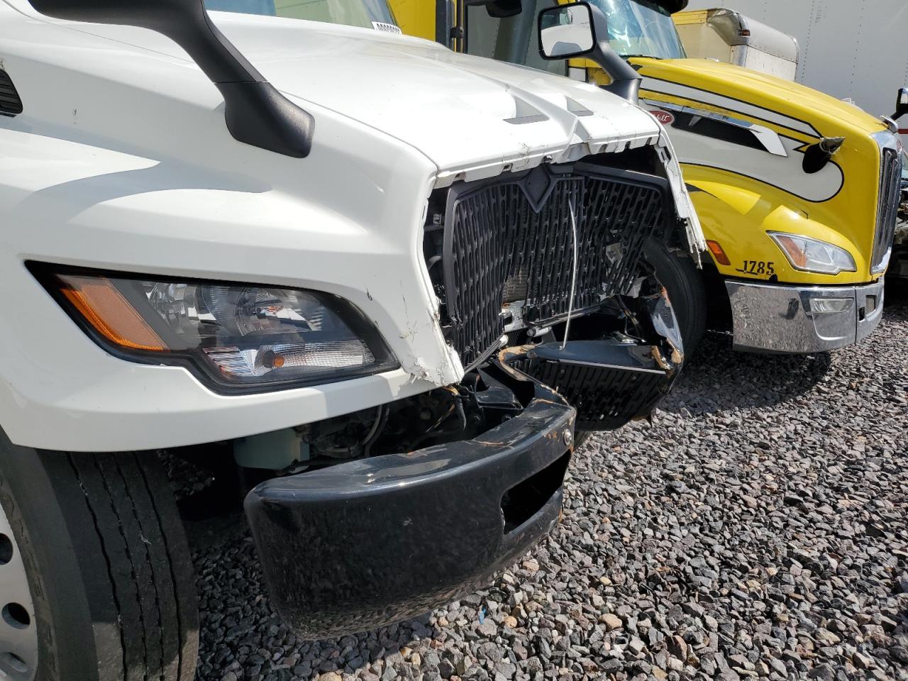 2023 International MV607 BOX Truck