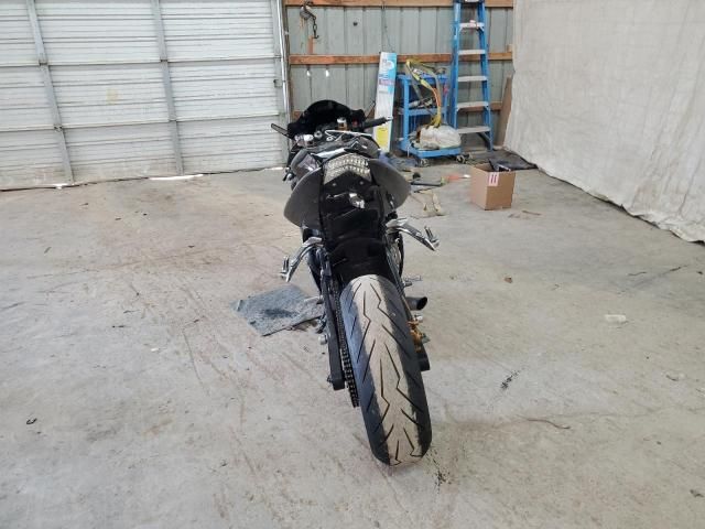 2004 Kawasaki Ninja ZX 10R
