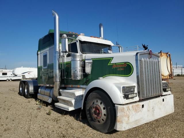 2007 Kenworth W900