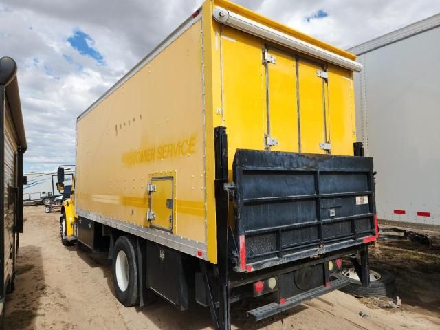 2015 Freightliner M2 106 MED-BOX Truck