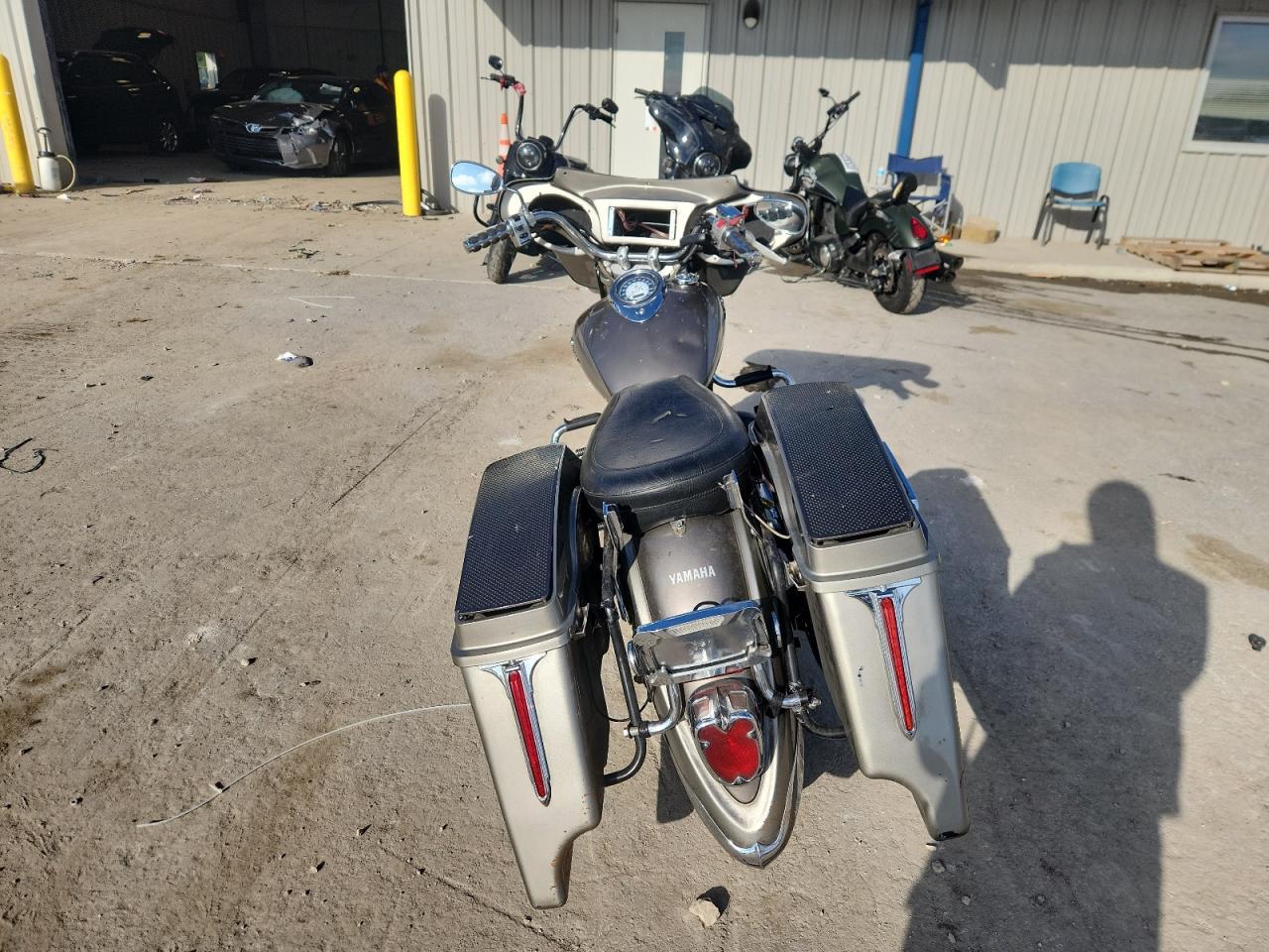 2002 Yamaha XVS1100 A