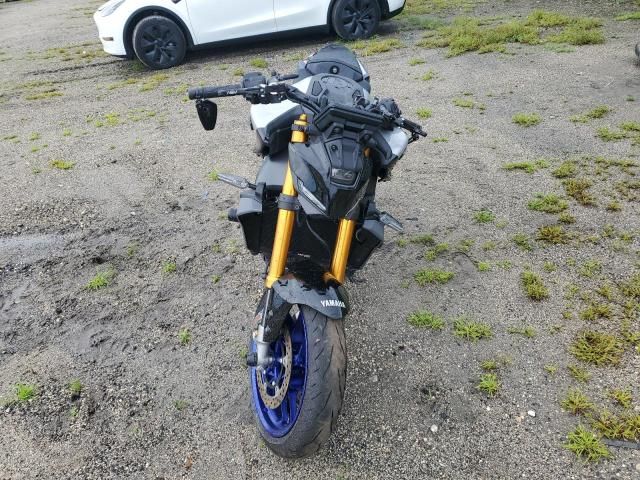 2025 Yamaha MT09 SP