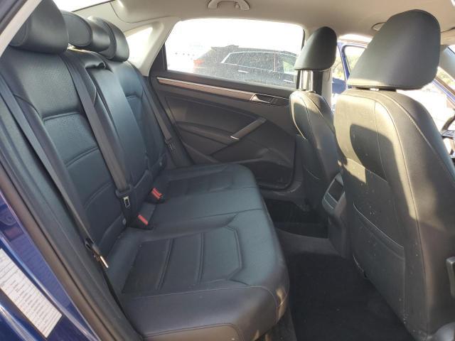 2017 Volkswagen Passat R-line