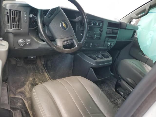 2022 Chevrolet Express G2500