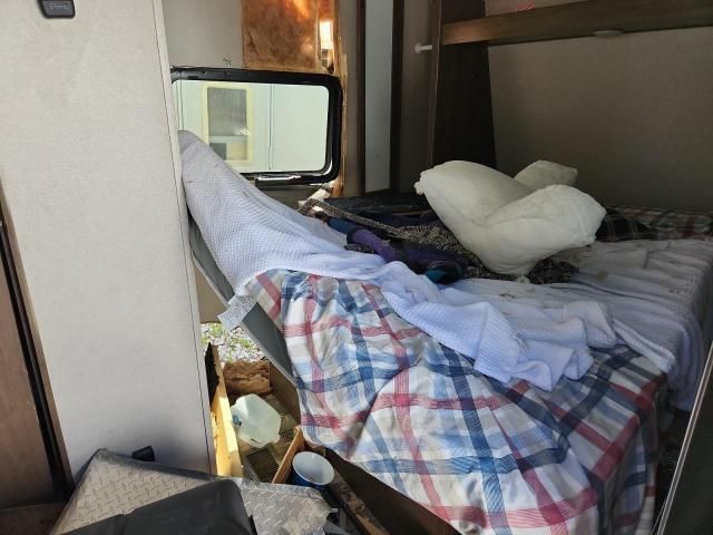 2019 Keystone 2019 Dutchman Hideout