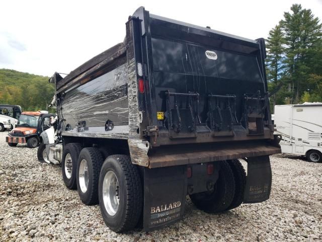 2025 Mack Granite Dump Truck