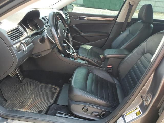 2017 Volkswagen Passat SEL Premium