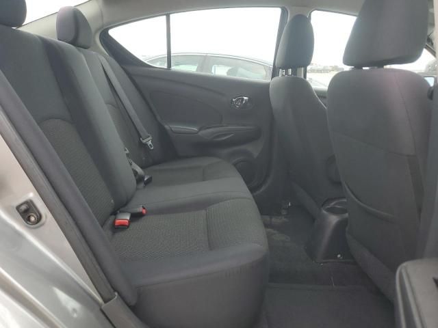 2013 Nissan Versa S