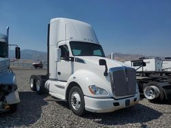 Salvage trucks for sale at Reno, NV auction: 2015 Kenworth T680 Semi Truck