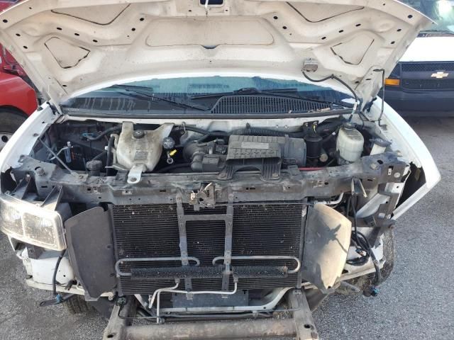 2017 Chevrolet Express G3500 lt