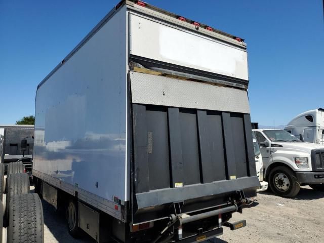 2014 Isuzu NRR