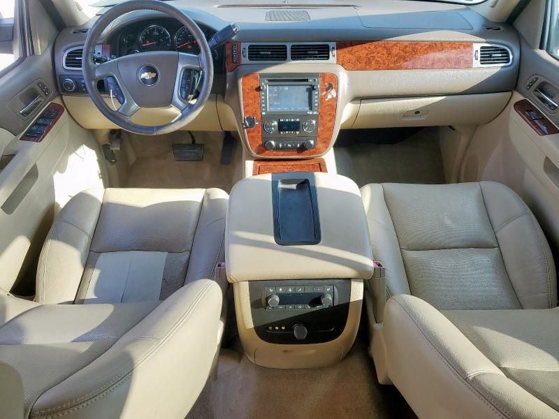 2014 Chevrolet Suburban C1500 LTZ