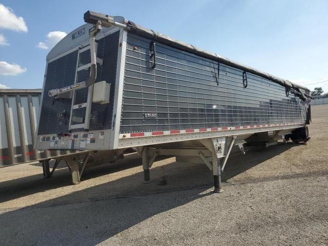 2024 Wilson DWH-750CB Grain Trailer