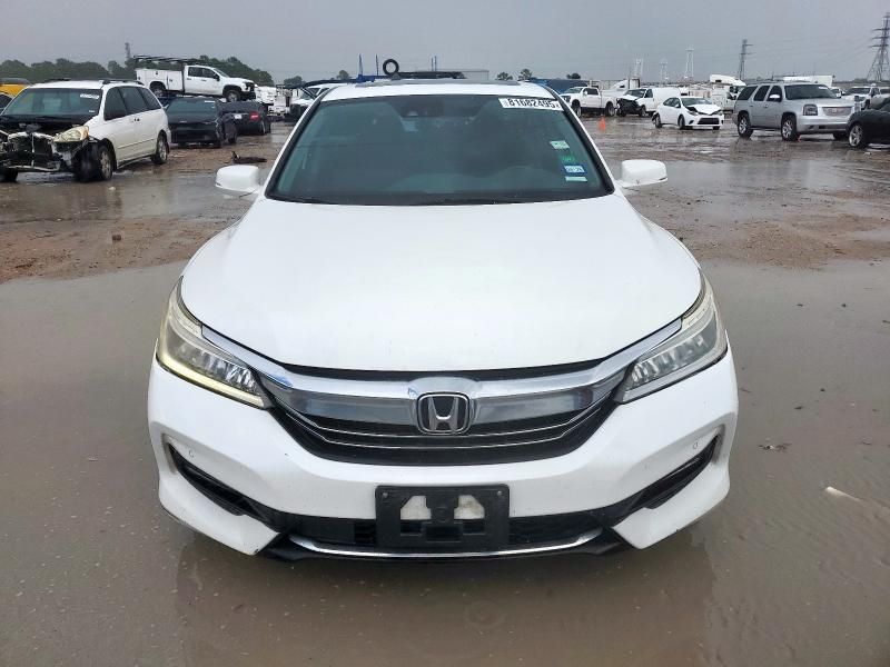 2017 Honda Accord Touring Hybrid