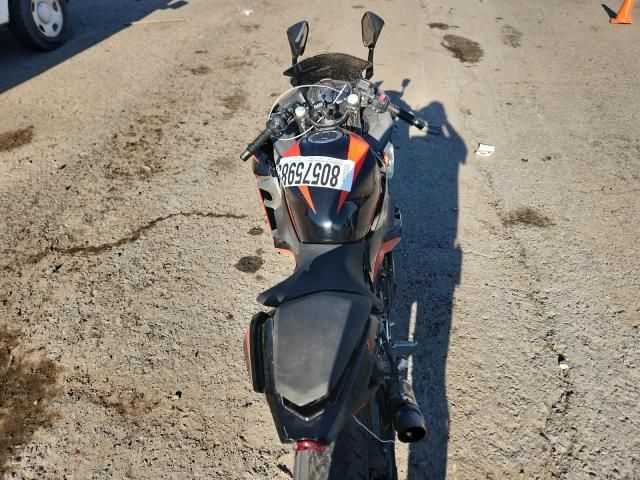 2018 Kawasaki EX400