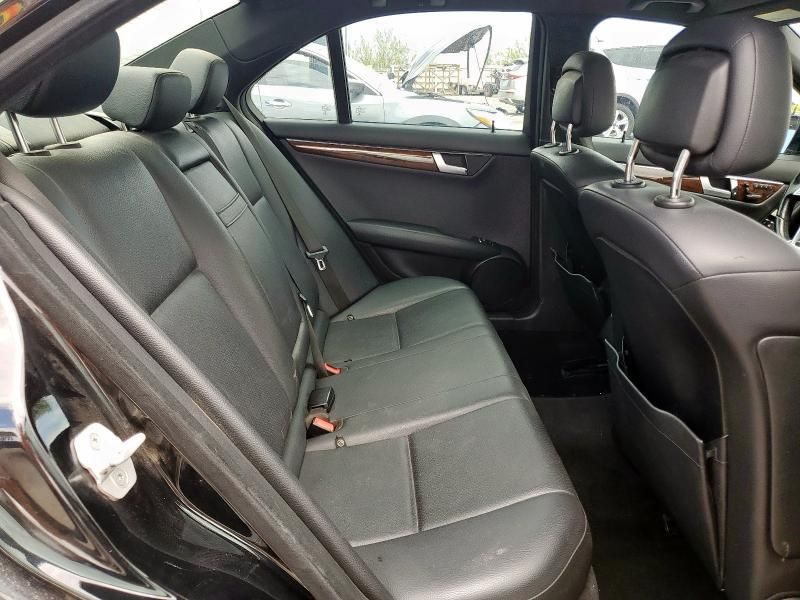 2014 Mercedes-Benz C 250