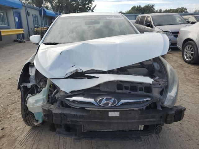 2012 Hyundai Accent GLS