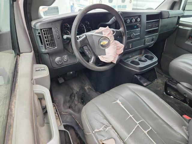 2016 Chevrolet Express G2500