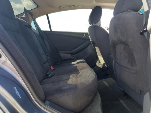 2011 Nissan Altima Base