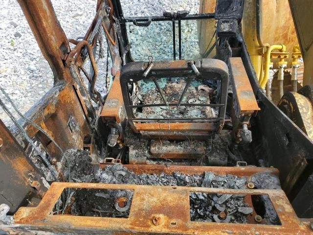 2019 Komatsu PC210LC-11 Excavator