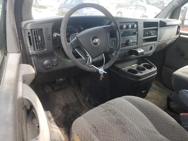2009 Chev Express Cargo 2500 1