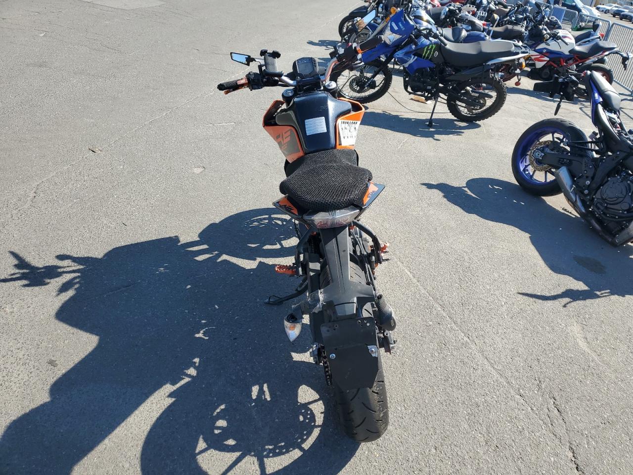2021 KTM 200 Duke