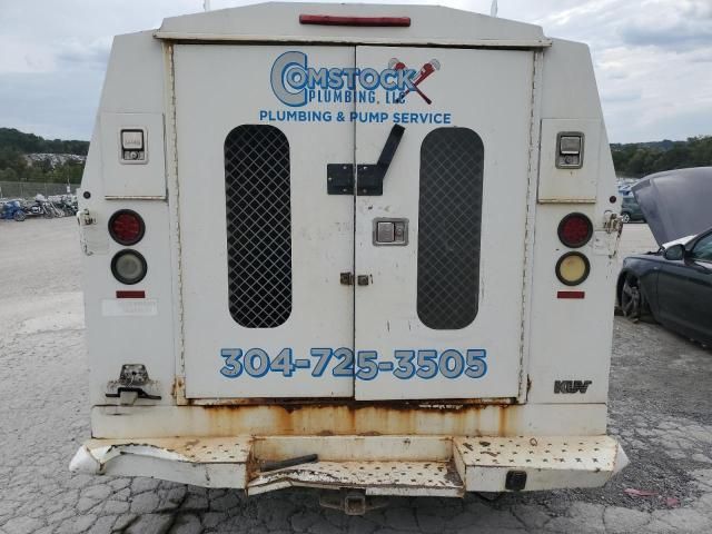 2011 Ford Econoline E350 Super Duty Cutaway Van