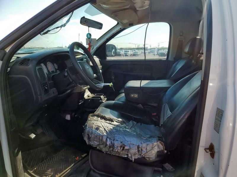 2004 Dodge RAM 2500 ST