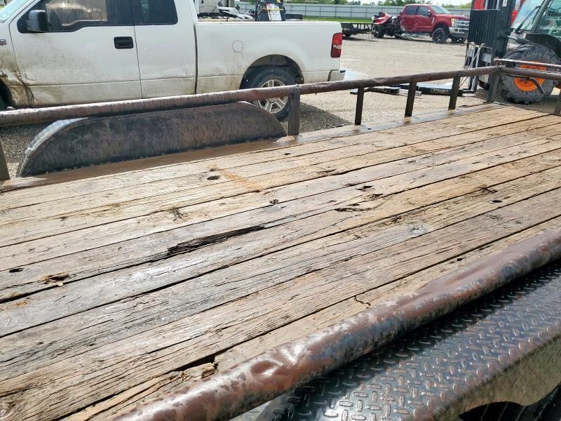 1996 Trailers 1996 Equipment Trailer