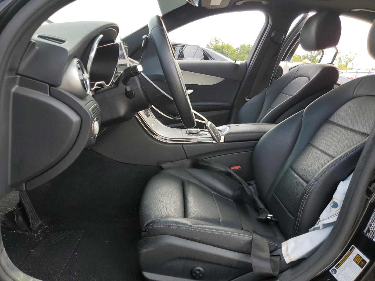 2021 Mercedes-Benz C300