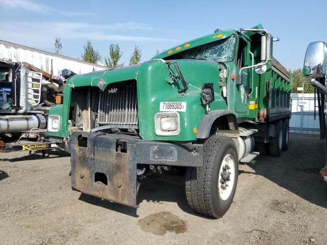 2002 International 5500I Dump Truck