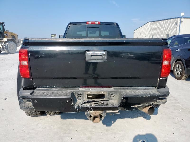 2017 GMC Sierra K3500 Denali