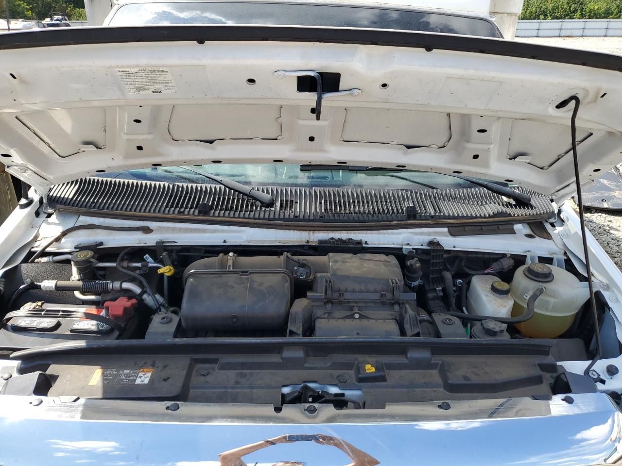 2024 Ford Econoline E450 Super Duty Cutaway Van