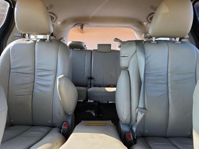 2012 Toyota Sienna LE